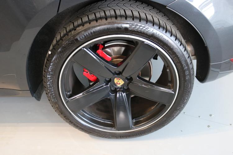 Macan GTS PDK