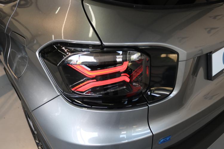 Avenger 54kWh Summit