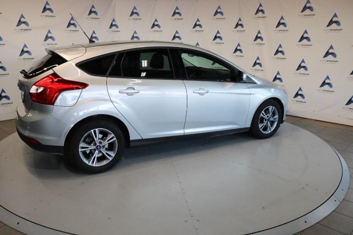 Focus 1.0 SCTi Titanium