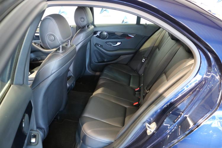 C 220 BlueTEC Exclusive 7G-Tronic