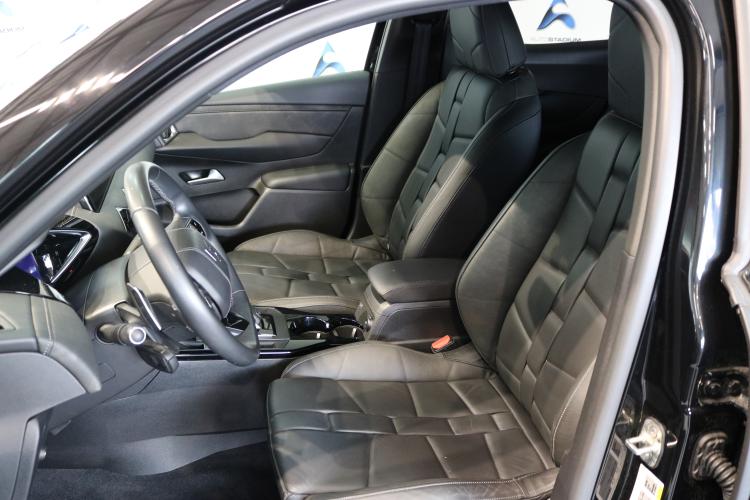 DS 3 Crossback 1.2 PureTech SO Chic EAT8