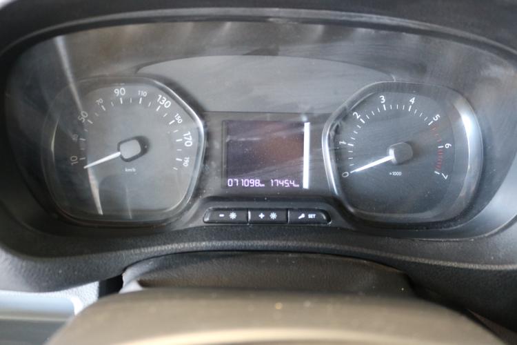 Jumpy 2.0 BlueHDi 120 M Komfort