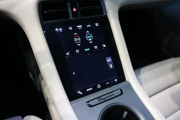 Taycan 4S Cross Turismo