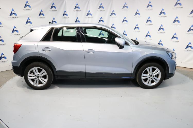 Q2 35 TFSI advanced S-tronic