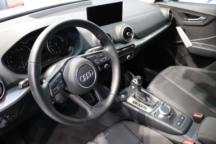 Q2 35 TFSI advanced S-tronic