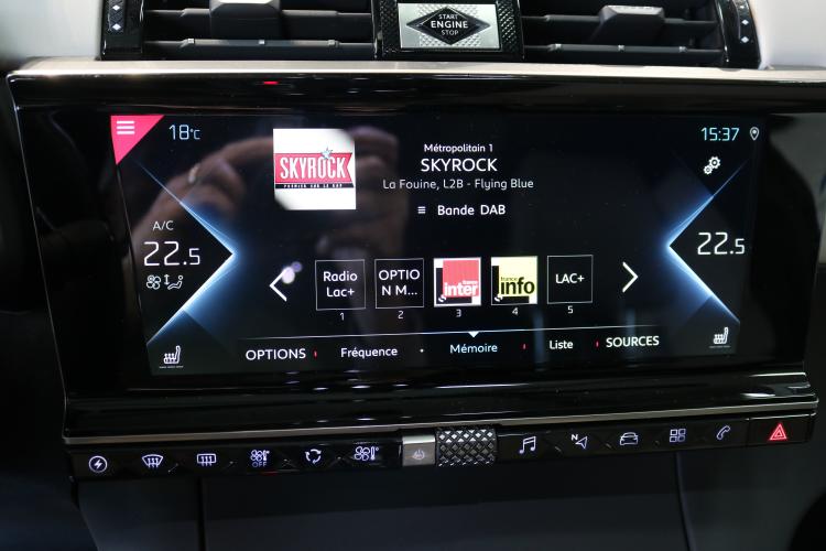 DS 7 Crossback E-Tense 300 4x4 RIVOLI Performance Line