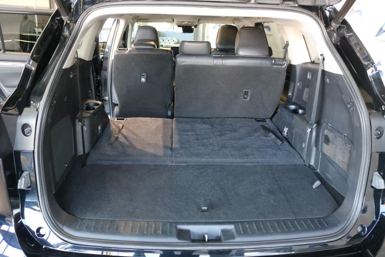 Highlander 2.5 HSD Premium e-CVT