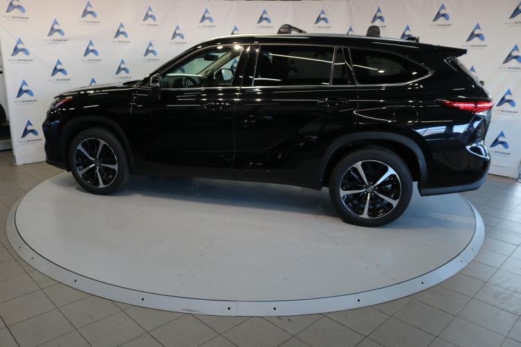Highlander 2.5 HSD Premium e-CVT