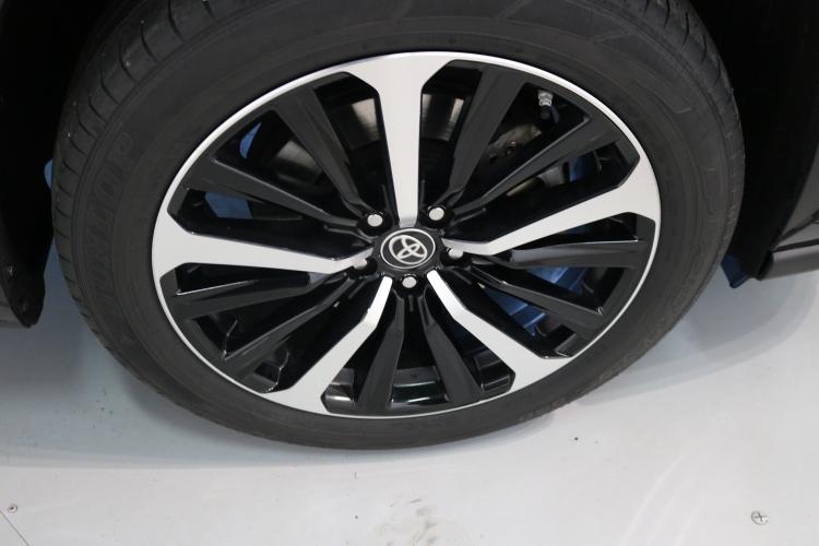 Highlander 2.5 HSD Premium e-CVT