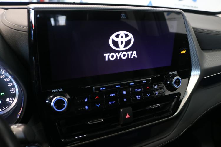 Highlander 2.5 HSD Premium e-CVT