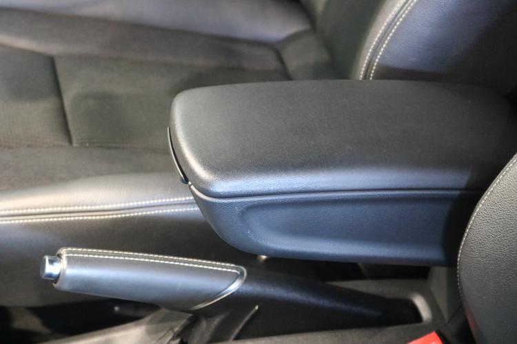 A1 Sportback 1.0 TFSI Sport S-tronic