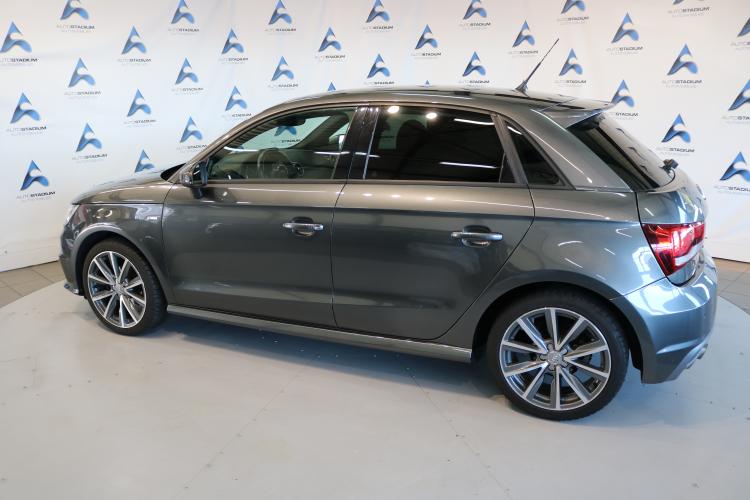 A1 Sportback 1.0 TFSI Sport S-tronic