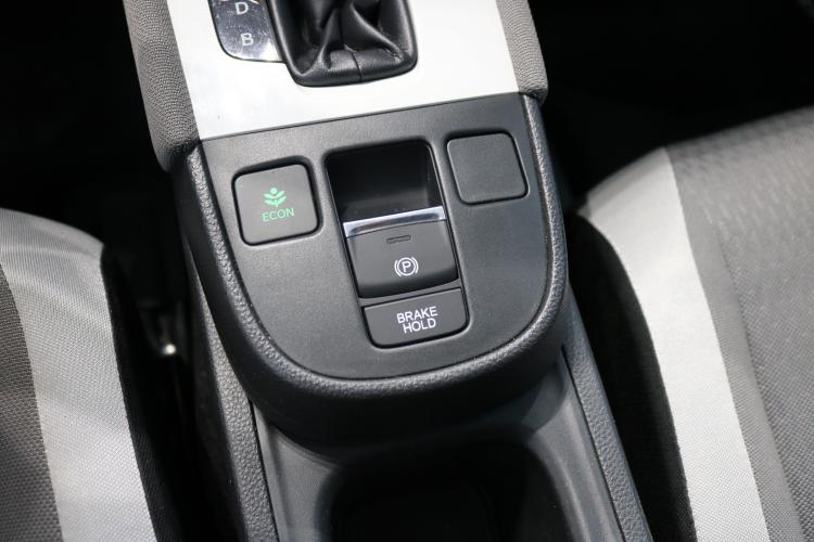 Jazz 1.5i-MMD Executive E-CVT