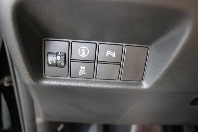 Jazz 1.5i-MMD Executive E-CVT