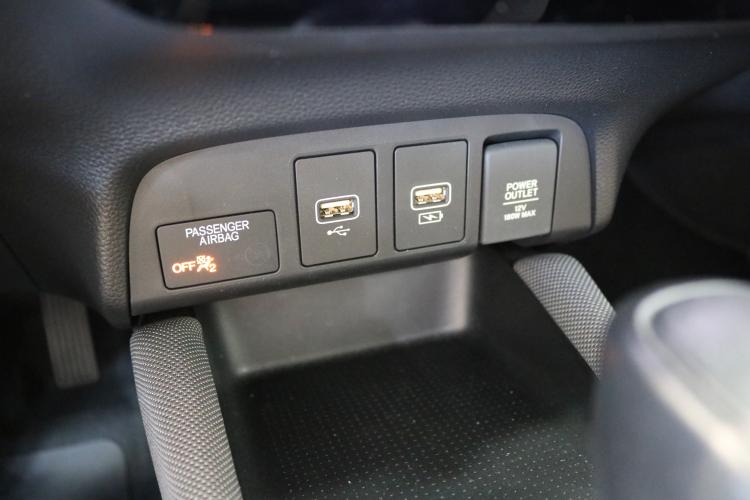 Jazz 1.5i-MMD Executive E-CVT