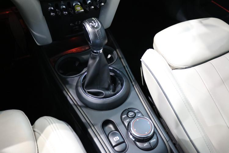 Countryman Cooper S E ALL4 Steptronic