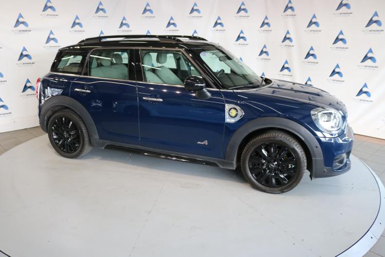 Countryman Cooper S E ALL4 Steptronic