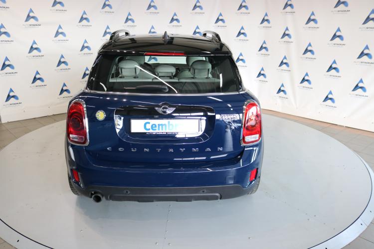 Countryman Cooper S E ALL4 Steptronic