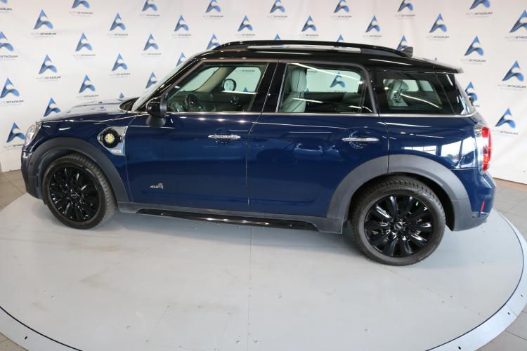 Countryman Cooper S E ALL4 Steptronic