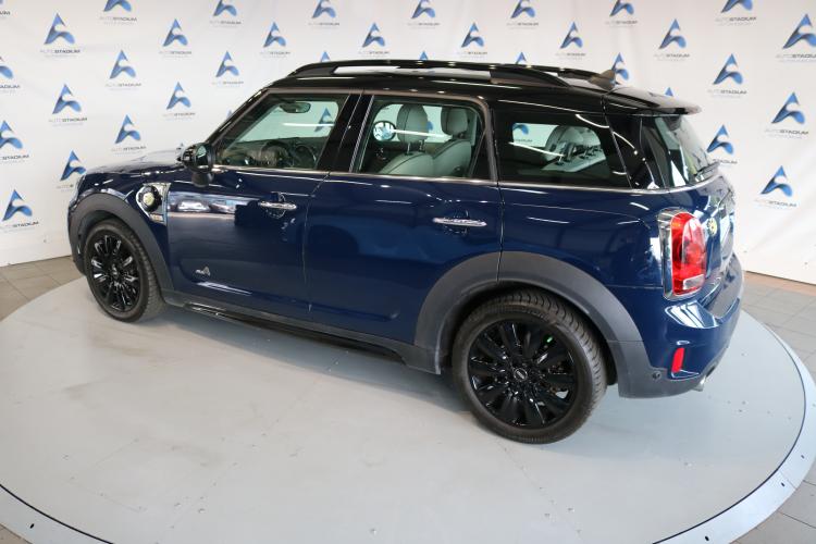 Countryman Cooper S E ALL4 Steptronic