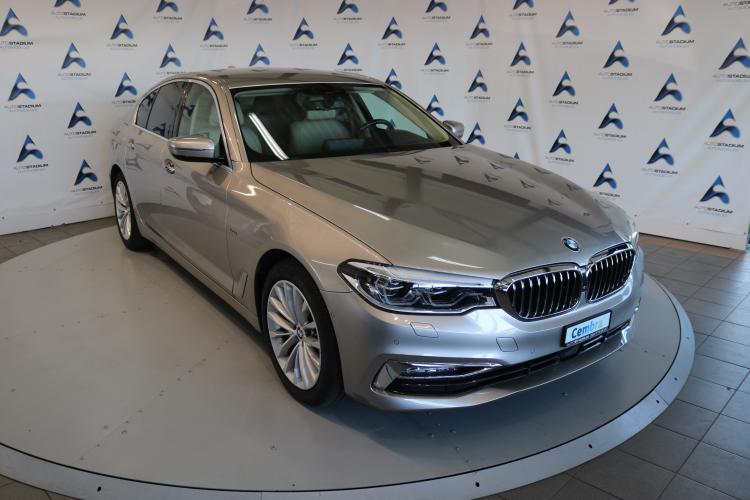 530i xDrive Luxury Line Steptronic