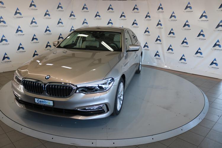 530i xDrive Luxury Line Steptronic