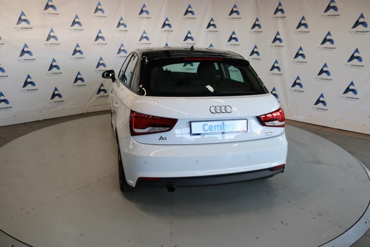 A1 Sportback 1.0 TFSI Sport S-tronic