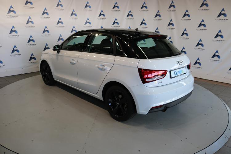 A1 Sportback 1.0 TFSI Sport S-tronic
