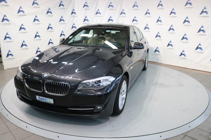 528i xDrive Steptronic