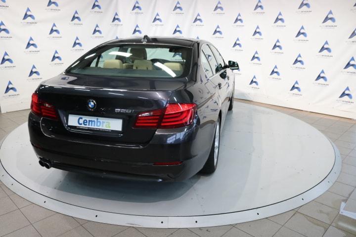 528i xDrive Steptronic