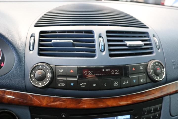 E 320 Elégance Automatic
