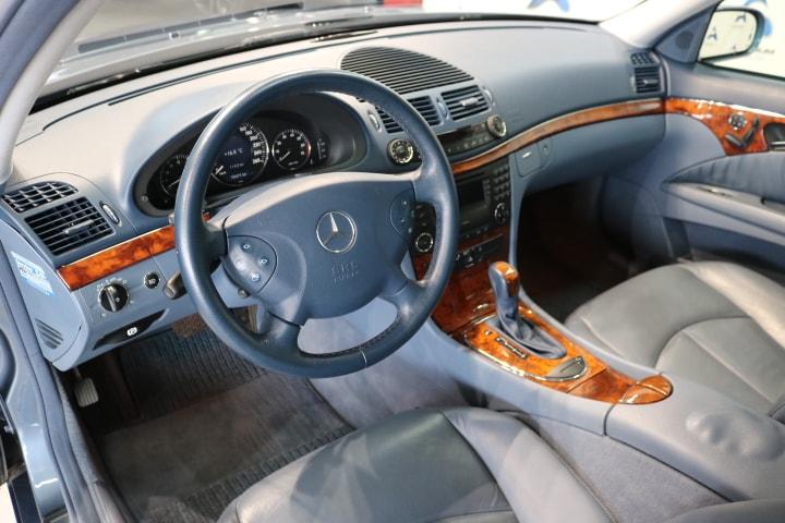 E 320 Elégance Automatic