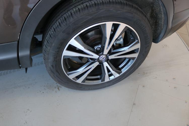Qashqai 1.6 DIG-T acenta