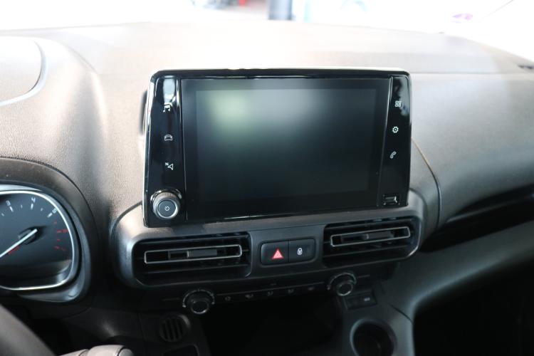 Berlingo Feel Pack EAT8