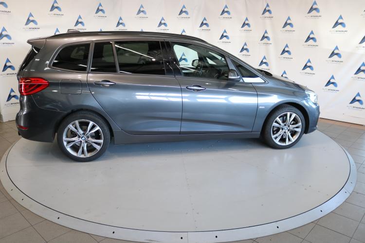 220i Gran Tourer Luxury Line Steptronic
