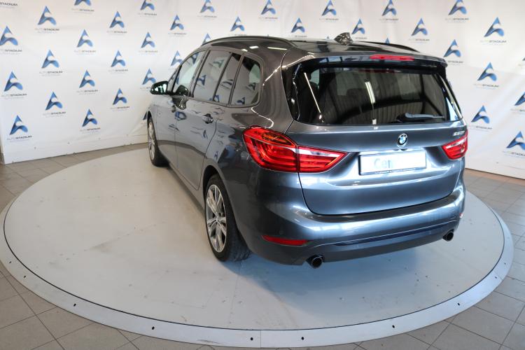 220i Gran Tourer Luxury Line Steptronic
