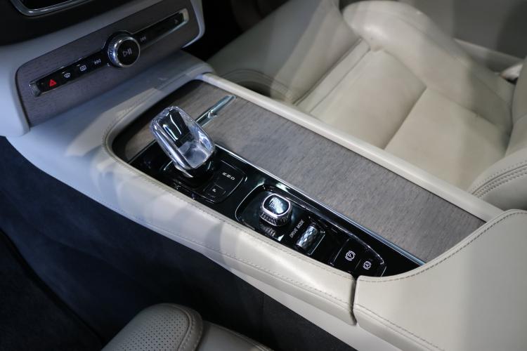 XC90 T8 eAWD Inscription Geartronic
