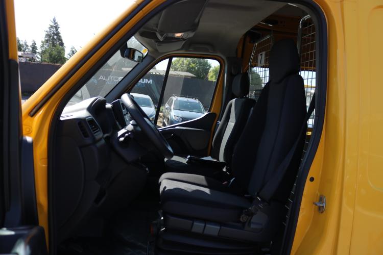 Master T35 2.3dCi 135 L3H3