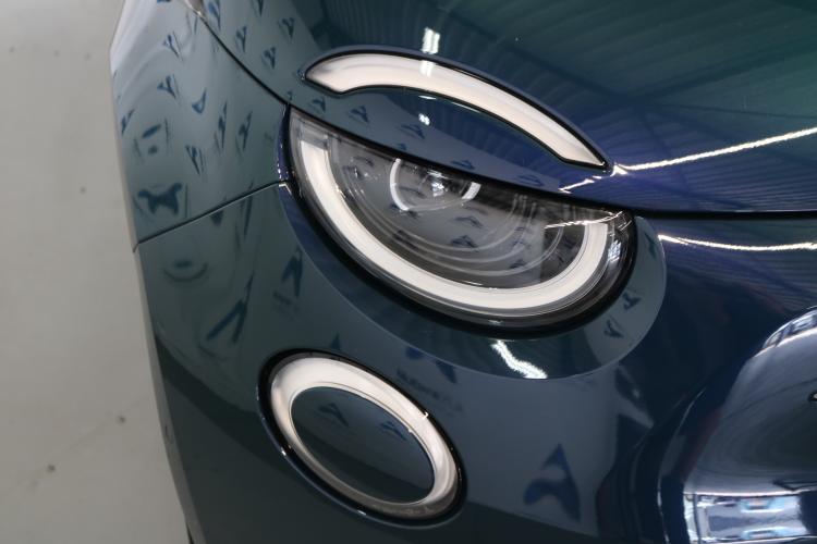 500 electric 87 kW La Prima