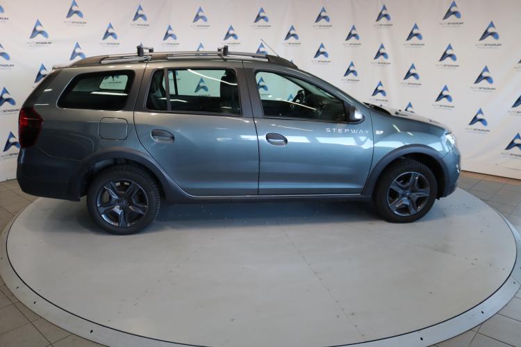 Logan MCV 0.9 Stepway Automatic