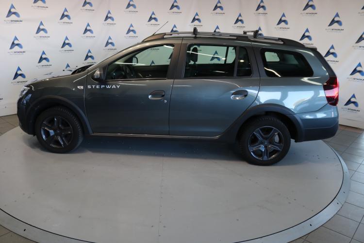 Logan MCV 0.9 Stepway Automatic