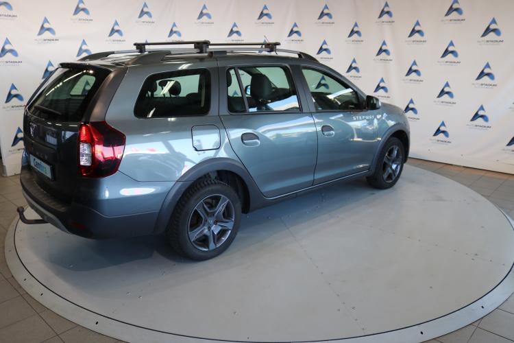 Logan MCV 0.9 Stepway Automatic