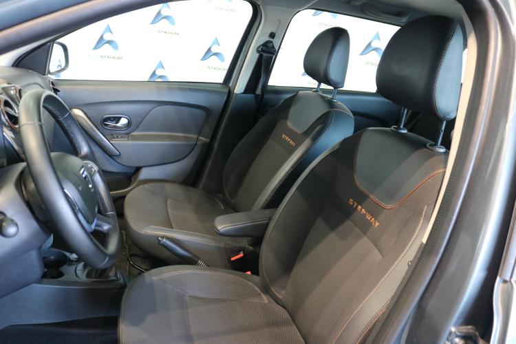 Logan MCV 0.9 Stepway Automatic