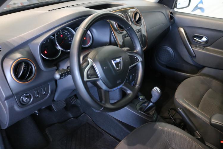 Logan MCV 0.9 Stepway Automatic