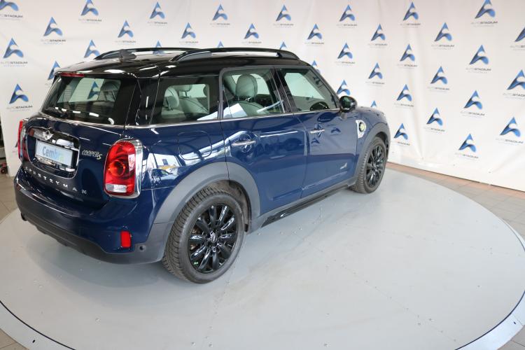 Countryman Cooper S E ALL4 Steptronic