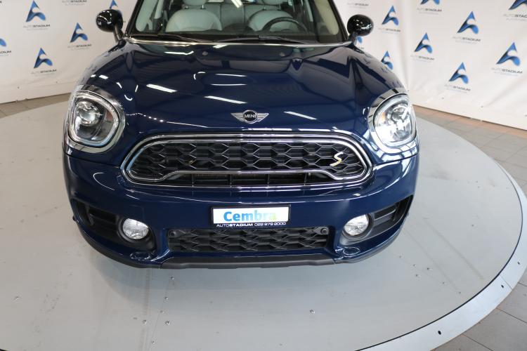 Countryman Cooper S E ALL4 Steptronic