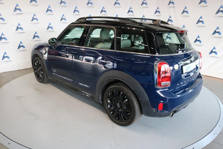 Countryman Cooper S E ALL4 Steptronic
