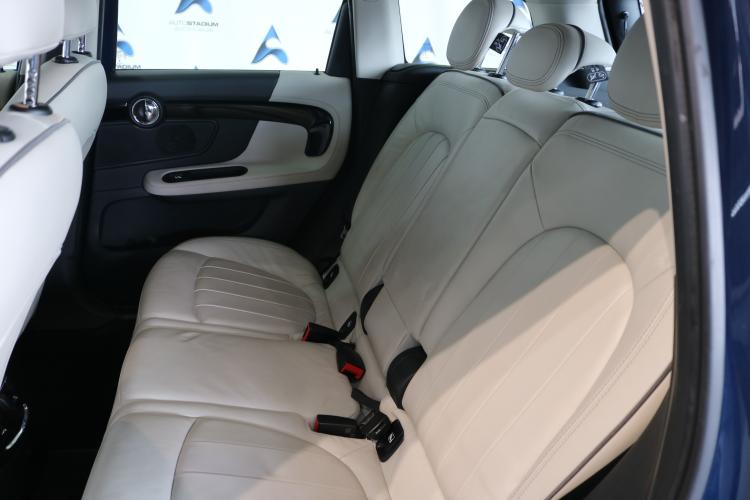 Countryman Cooper S E ALL4 Steptronic