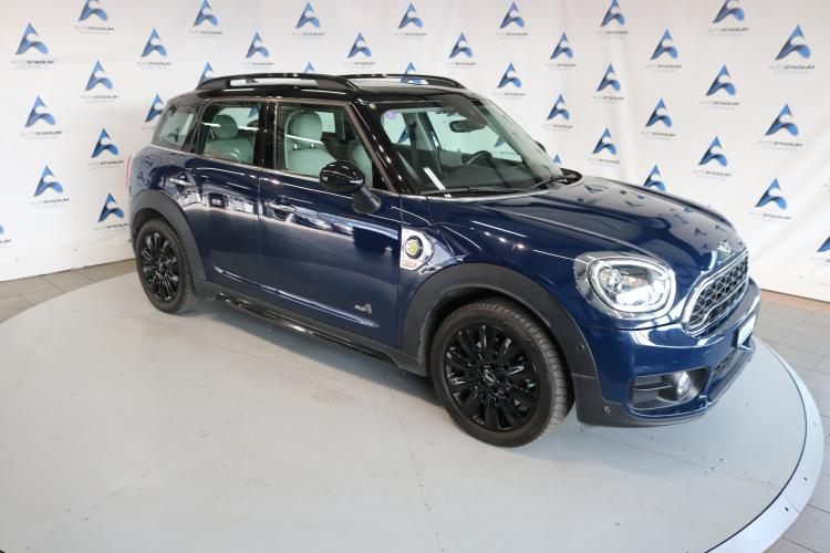 Countryman Cooper S E ALL4 Steptronic