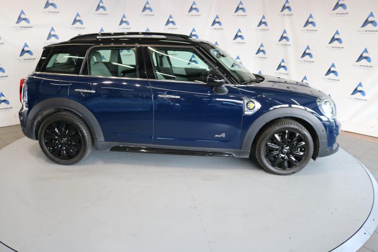 Countryman Cooper S E ALL4 Steptronic